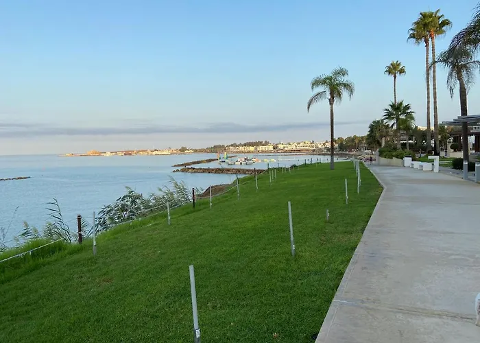 Savveli By The Sea